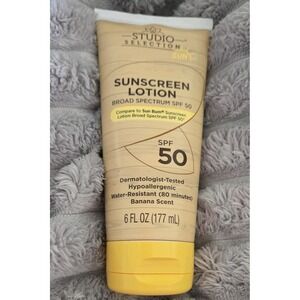 Studio Selection Sunscreen Lotion SPF 50 Banana Scent 6oz Exp 1/2027